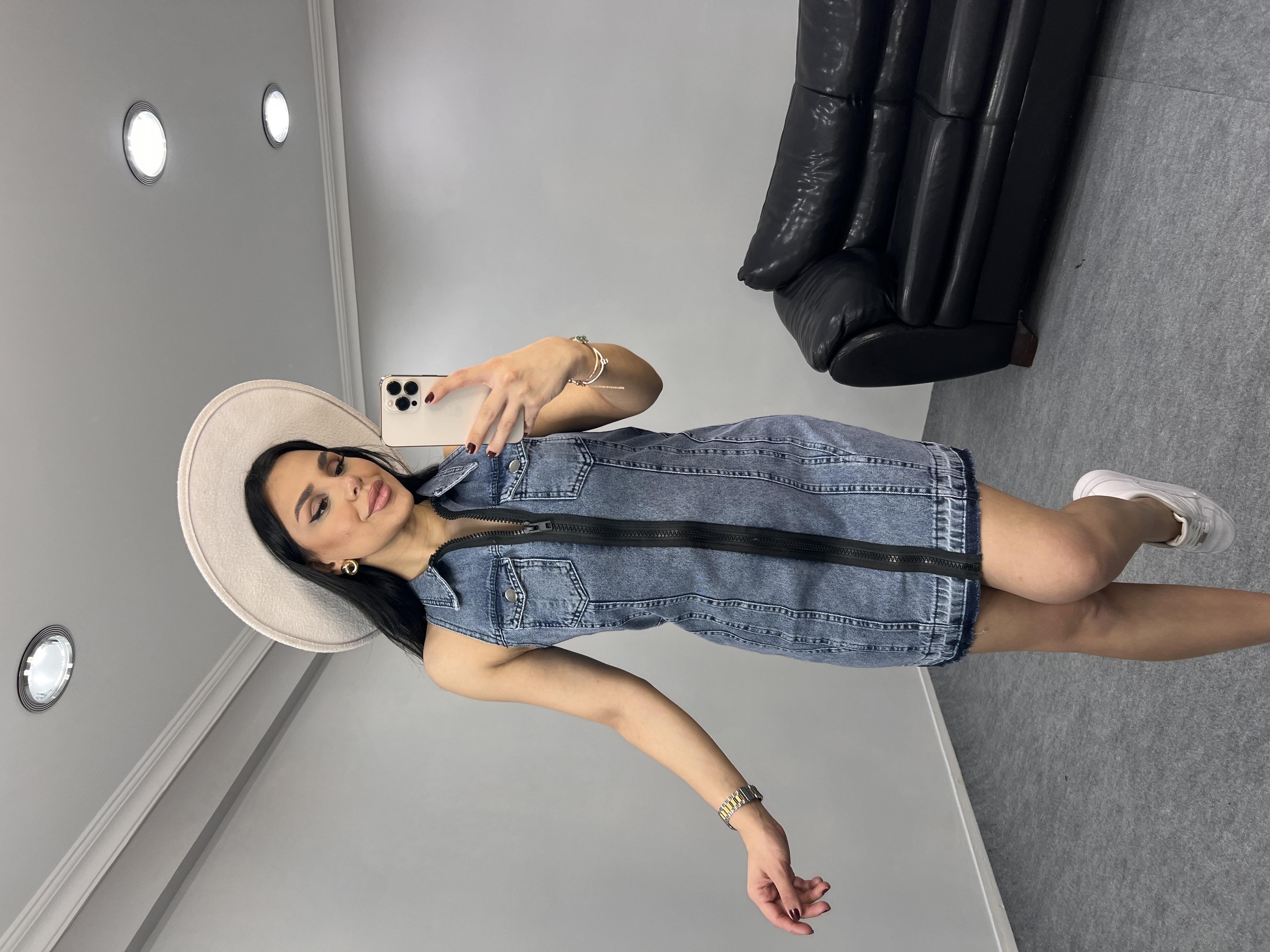 Era Jean Elbise