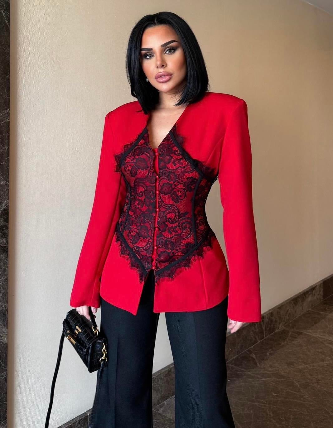 Fiona Dantel Detaylı Tasarım Ceket Kırmızı