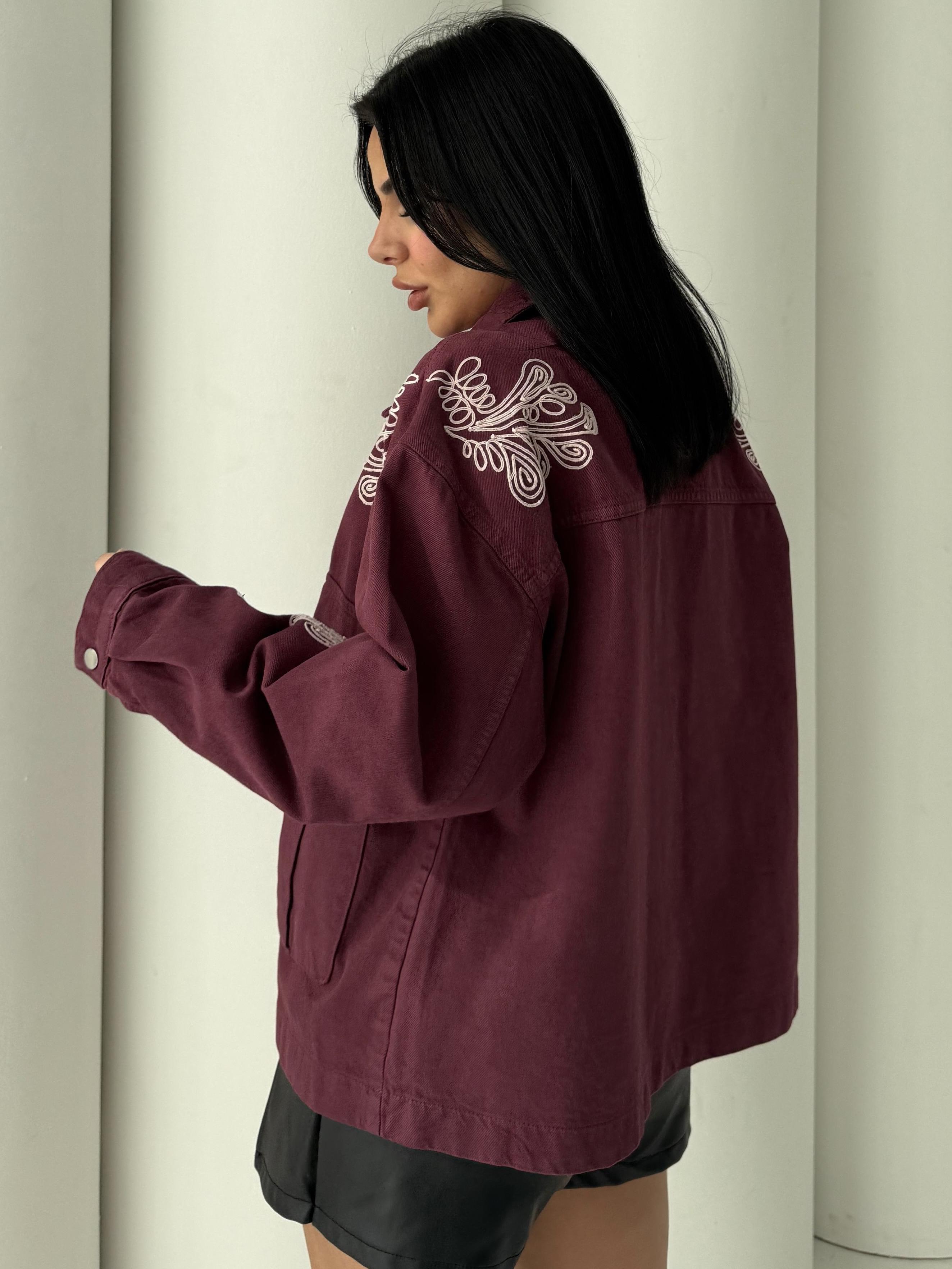Jolya İşleme Detaylı Kot Ceket Bordo