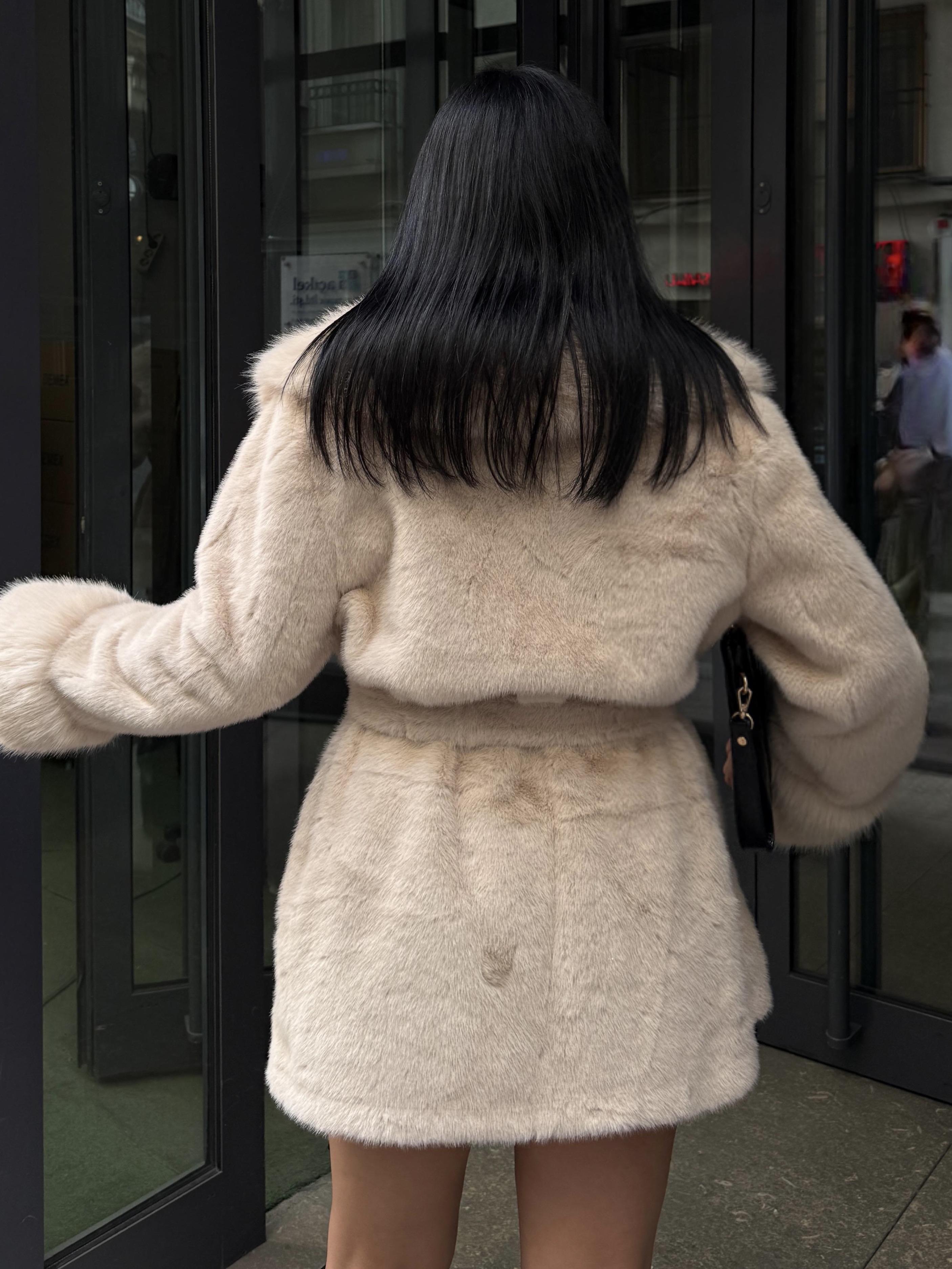 Laty İthal Angora Kürk Kısa Bej