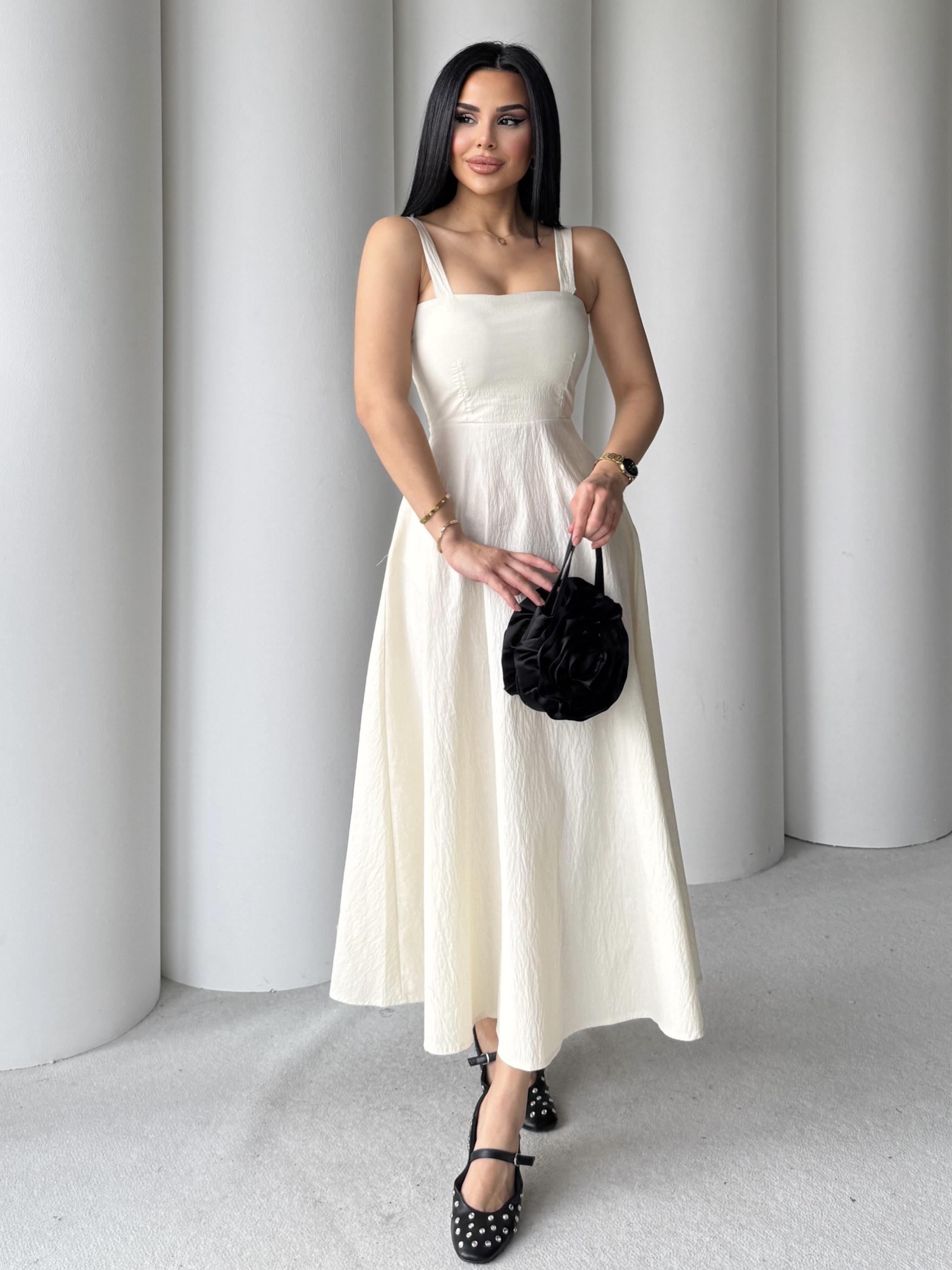 Lily Yırtmaç Detaylı Elbise Ekru