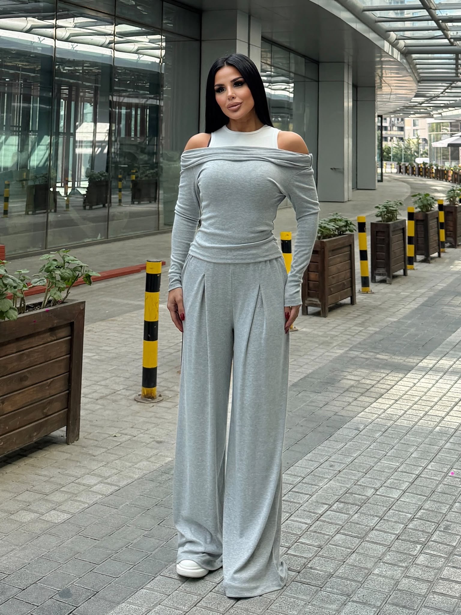 Pelie Üçlü Spor Takım Gri