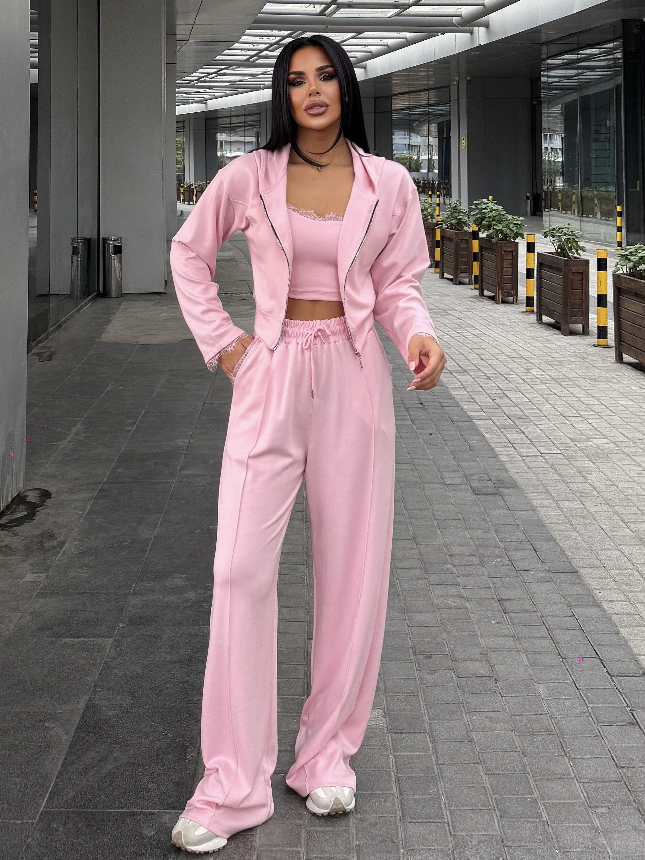 Pullas Dantel Detaylı Üçlü Spor Takım Pembe
