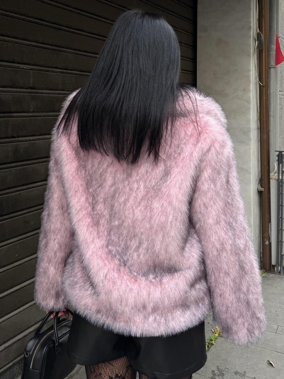 Stanles Kürk Pembe