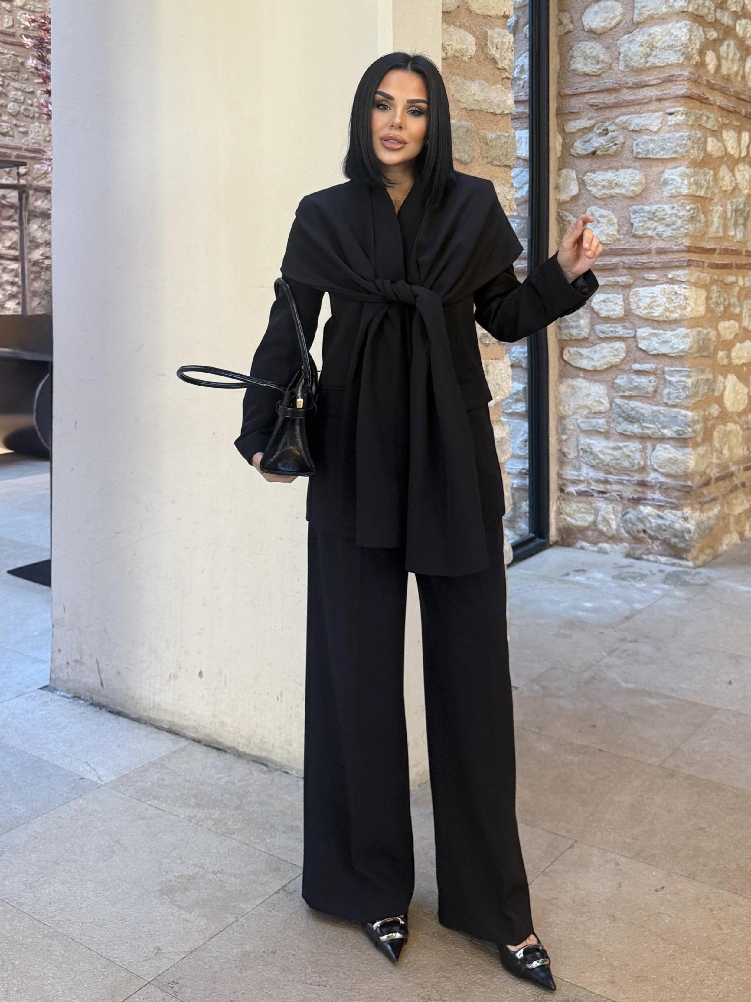 Tanisa Şal Ceket Detaylı Takım Siyah