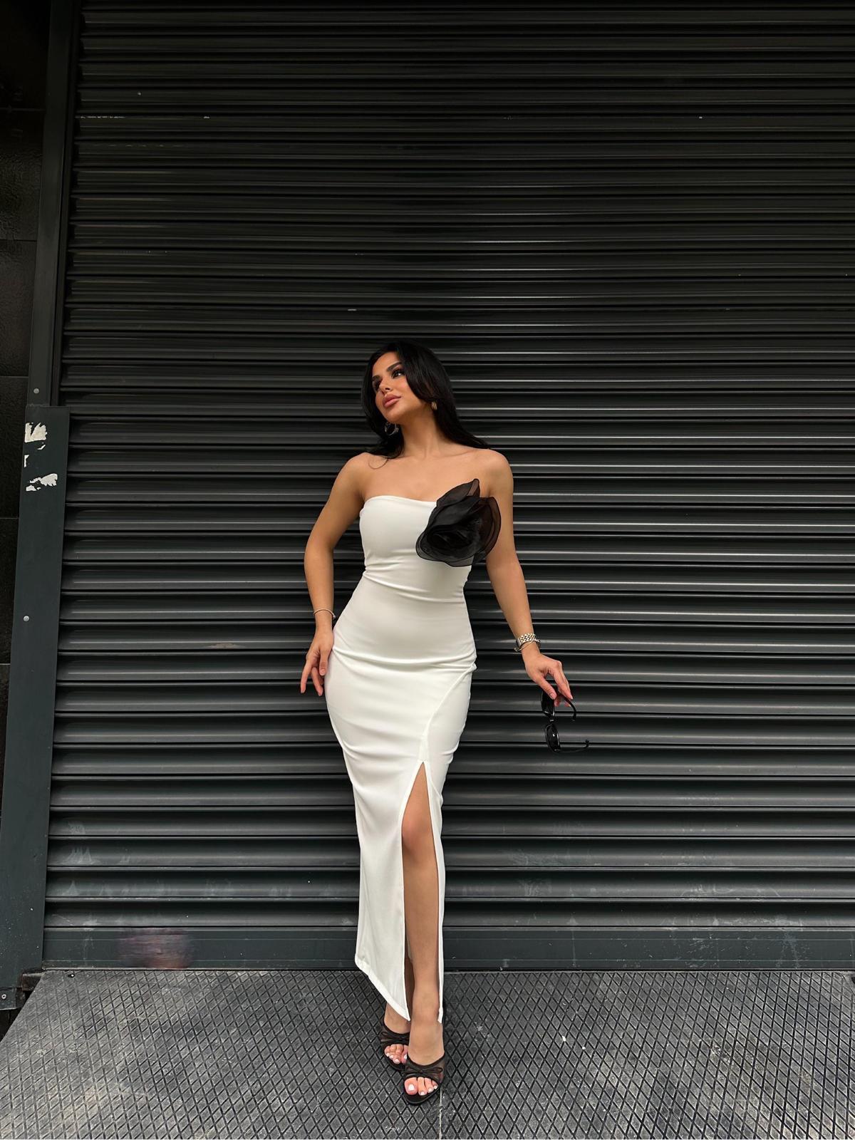 Zizu Gül Detaylı Elbise Beyaz