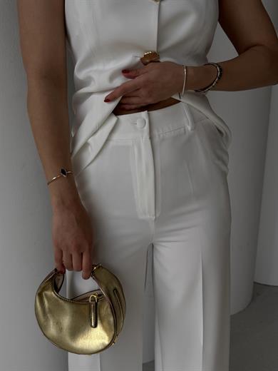 Amore Gold Düğme Detaylı Takım Beyaz