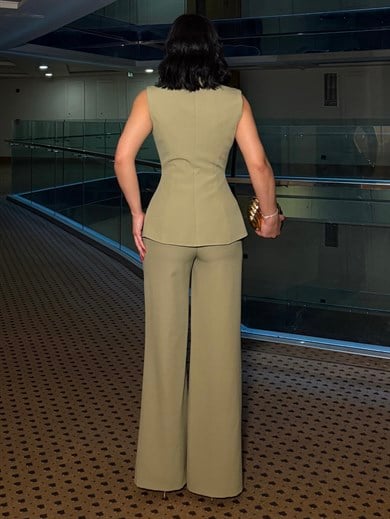 Balun Gold Düğme Detaylı Yelekli Takım Haki
