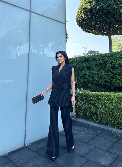 Hellie Yelekli Takım Çizgili Lacivert