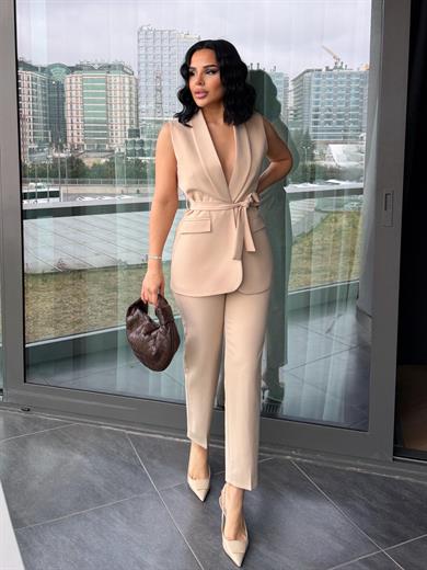 Karolin Yelekli Takım Bej