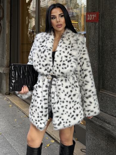 Larissa Kürk Benekli Gri