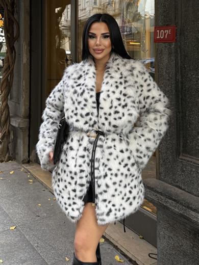 Larissa Kürk Benekli Gri