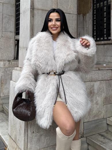Larissa Kürk Taş