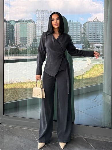 Linsa Gold Kemer Detaylı Takım Siyah