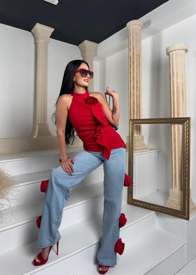 Mosta Gül Detaylı Jean Kırmızı