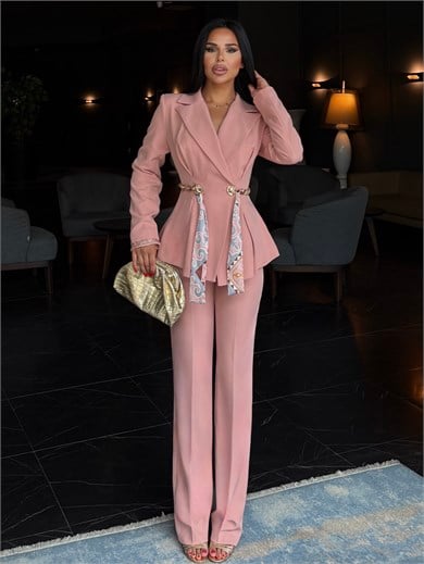 Neyla Kemer Detaylı Takım Pembe