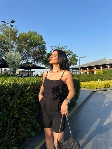 Perina Gül Detaylı Body Siyah