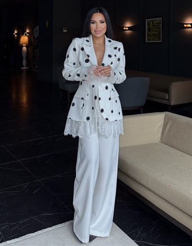 Polina Dantel İşleme Detaylı Takım Beyaz