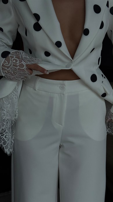 Polina Dantel İşleme Detaylı Takım Beyaz