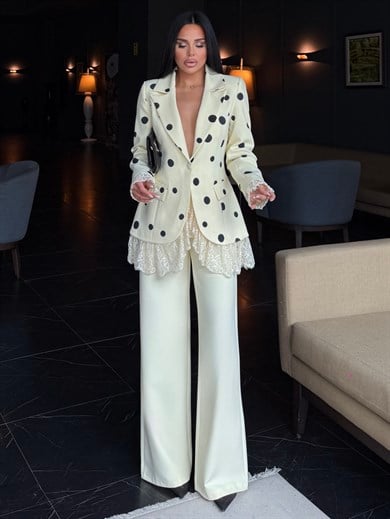 Polina Dantel İşleme Detaylı Takım Sarı