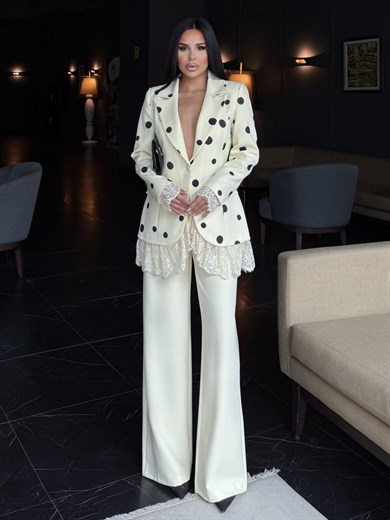Polina Dantel İşleme Detaylı Takım Sarı