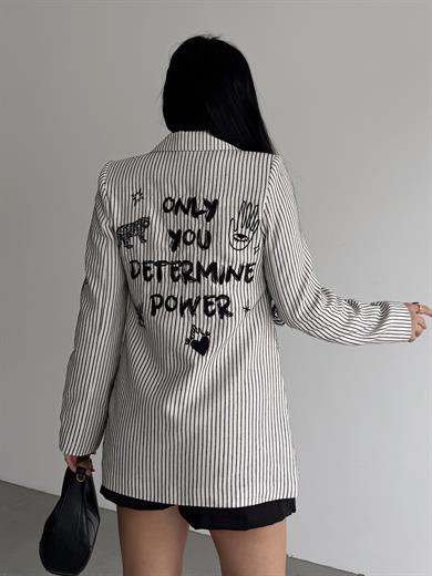 Ques İşleme Detaylı Blazer Ceket Siyah Çizgili