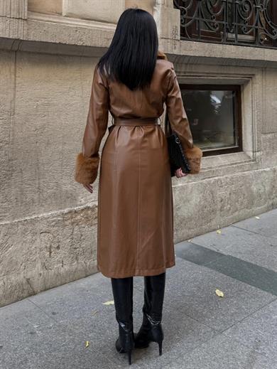 Selina Kürk Yaka Detaylı Deri Trenç Kahve