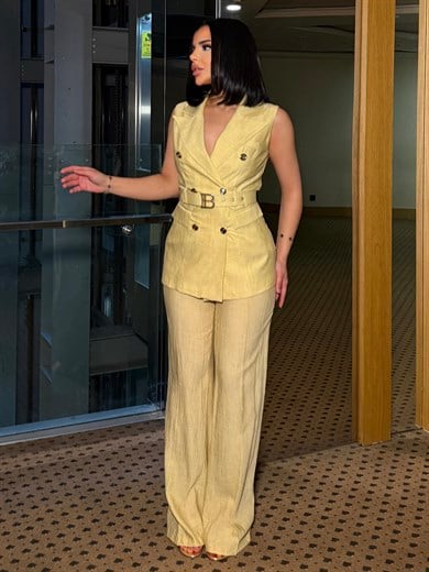 Zurina Kemer Detaylı Takım Sarı