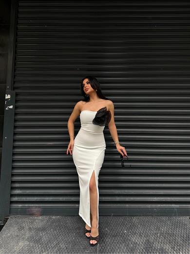Zizu Gül Detaylı Elbise Beyaz
