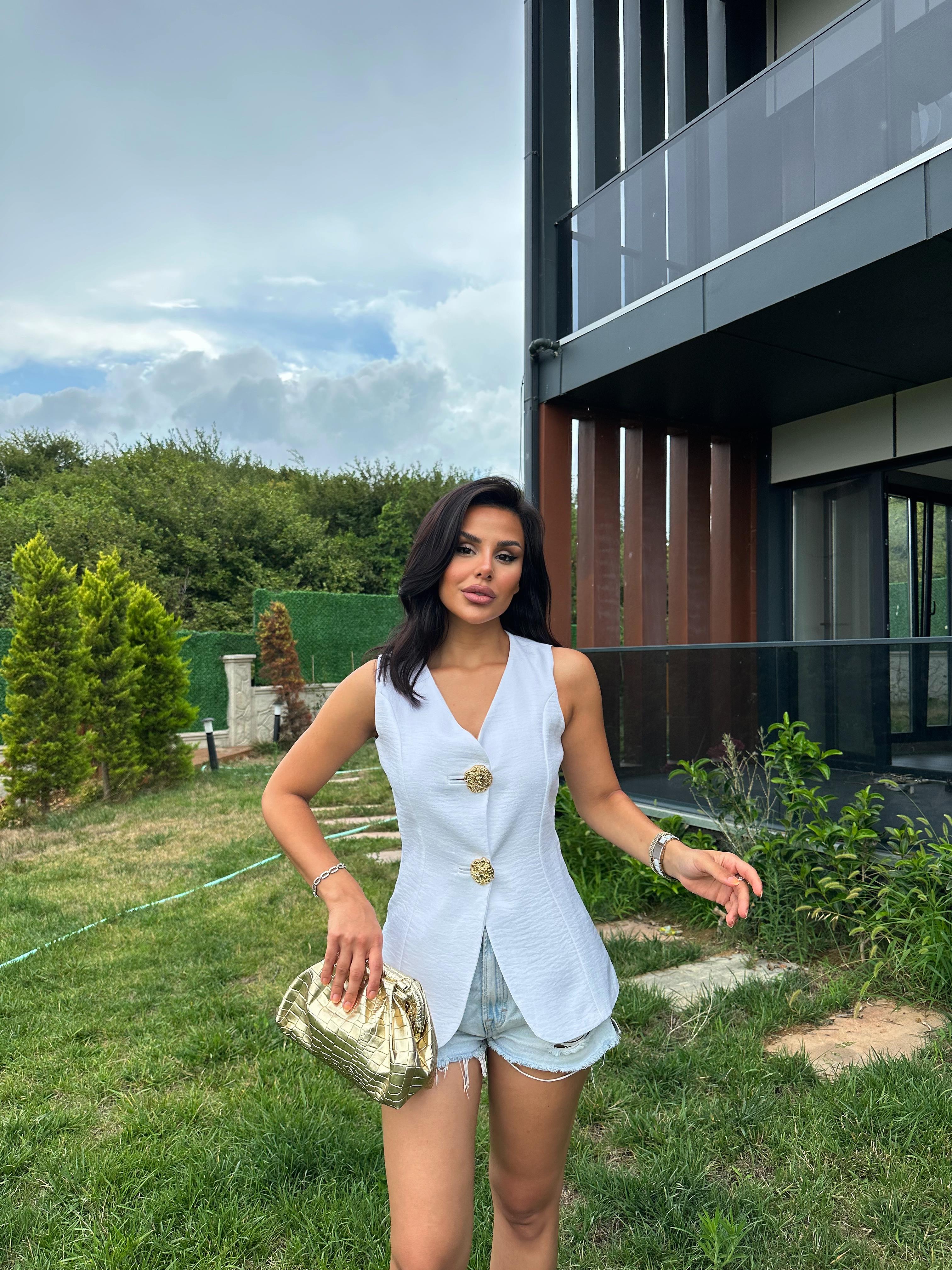 Dora Gold Düğmeli Yelek Beyaz · 3