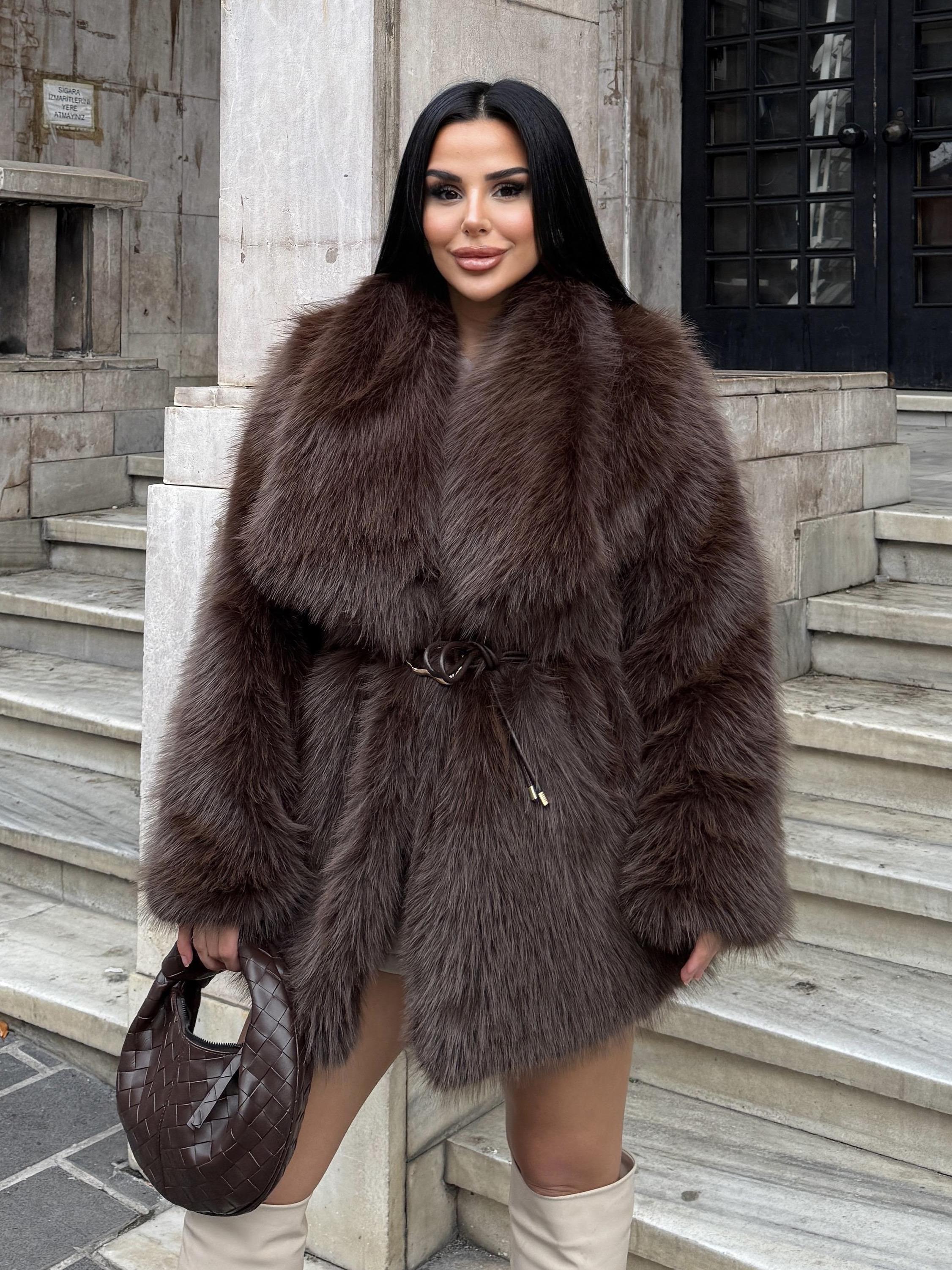 Larissa Kürk Kahve