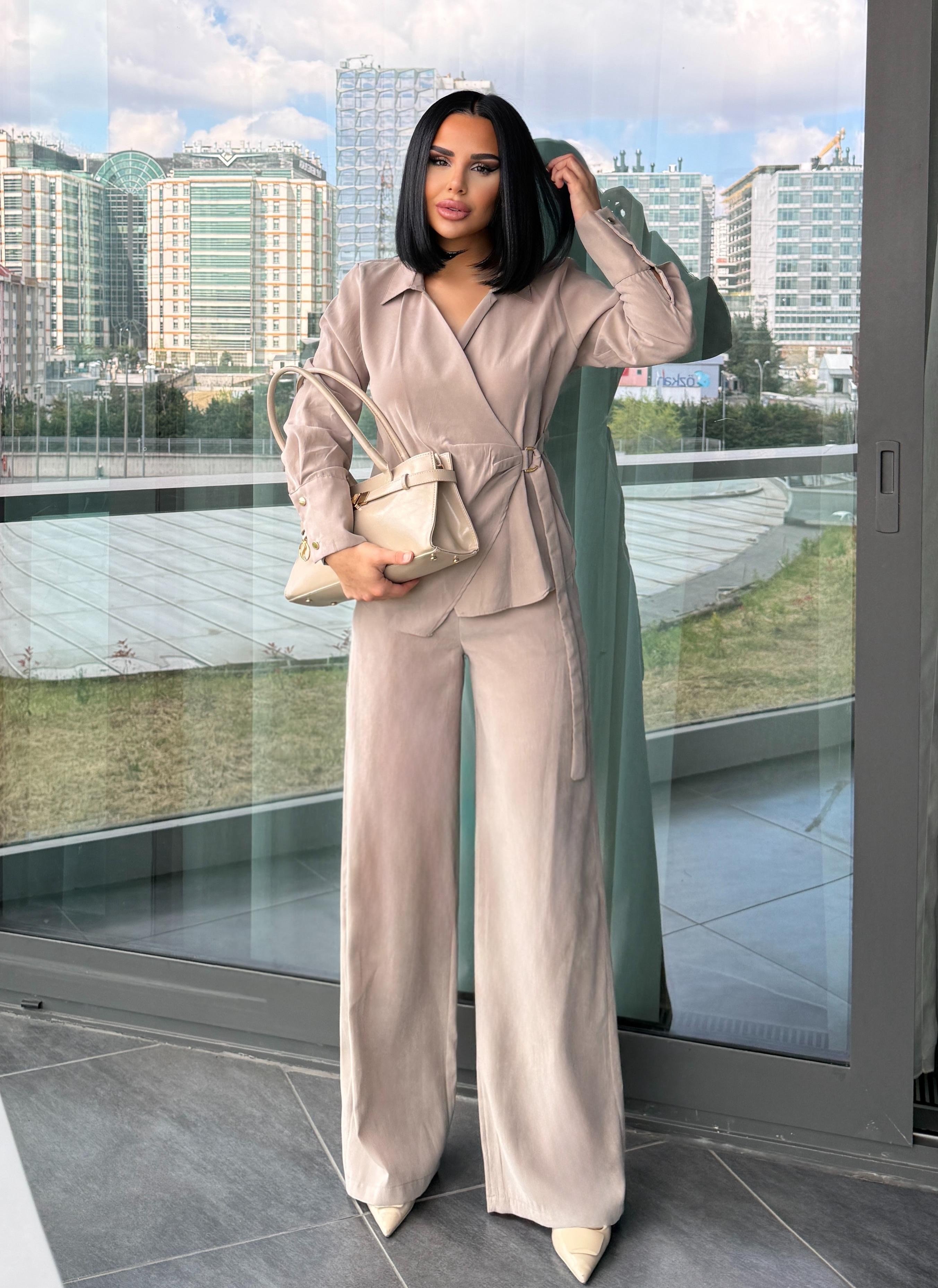 Linsa Gold Kemer Detaylı Takım Bej