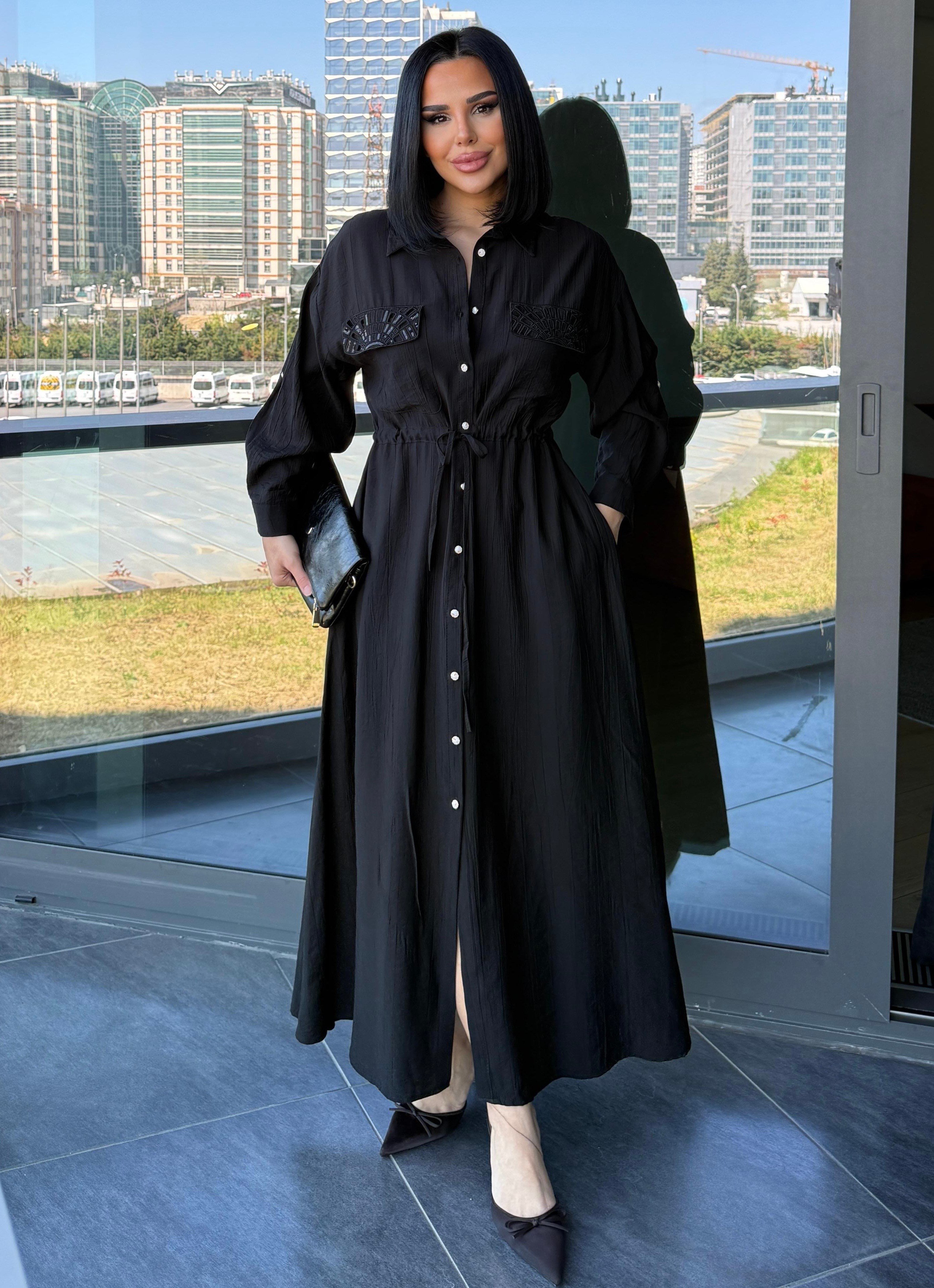 Maria İşleme Detaylı Elbise Siyah