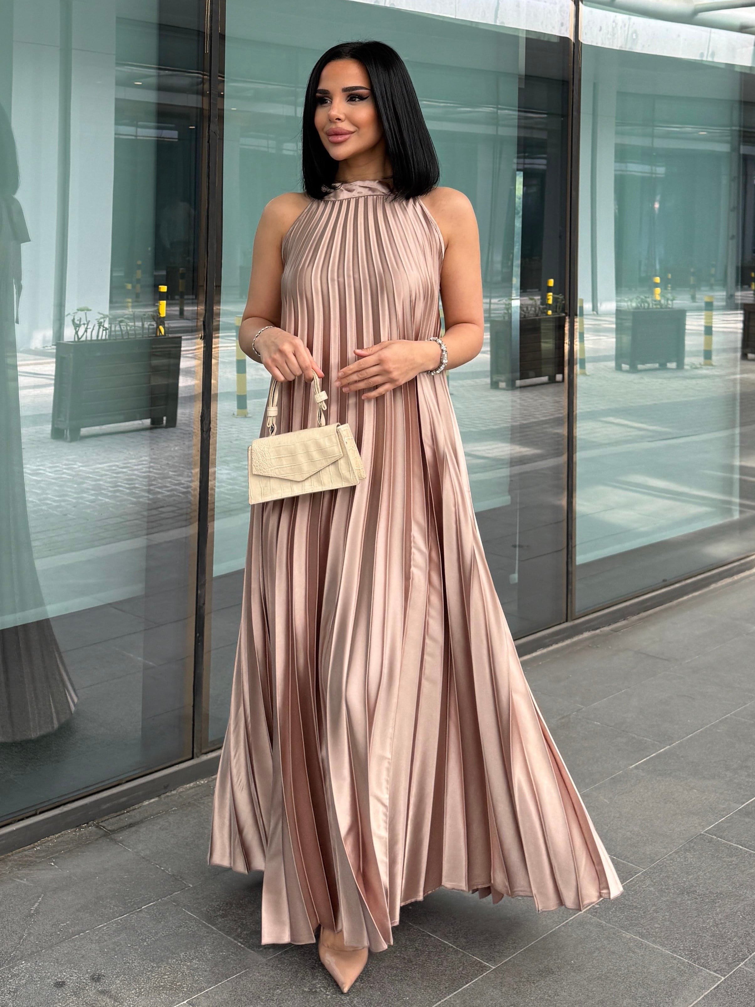 Matcha Boyundan Bağlamalı Saten Elbise Bej