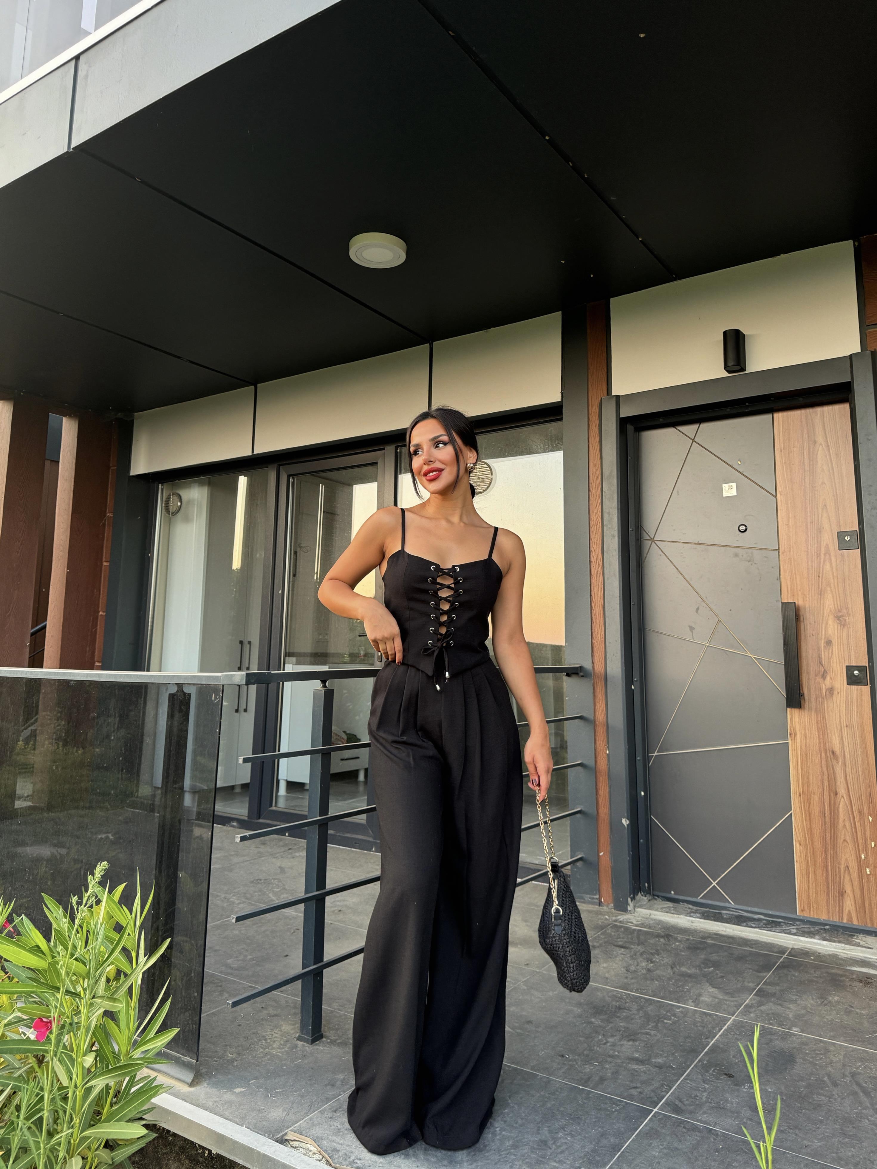 Mekenzi Crop Takım Siyah · 2
