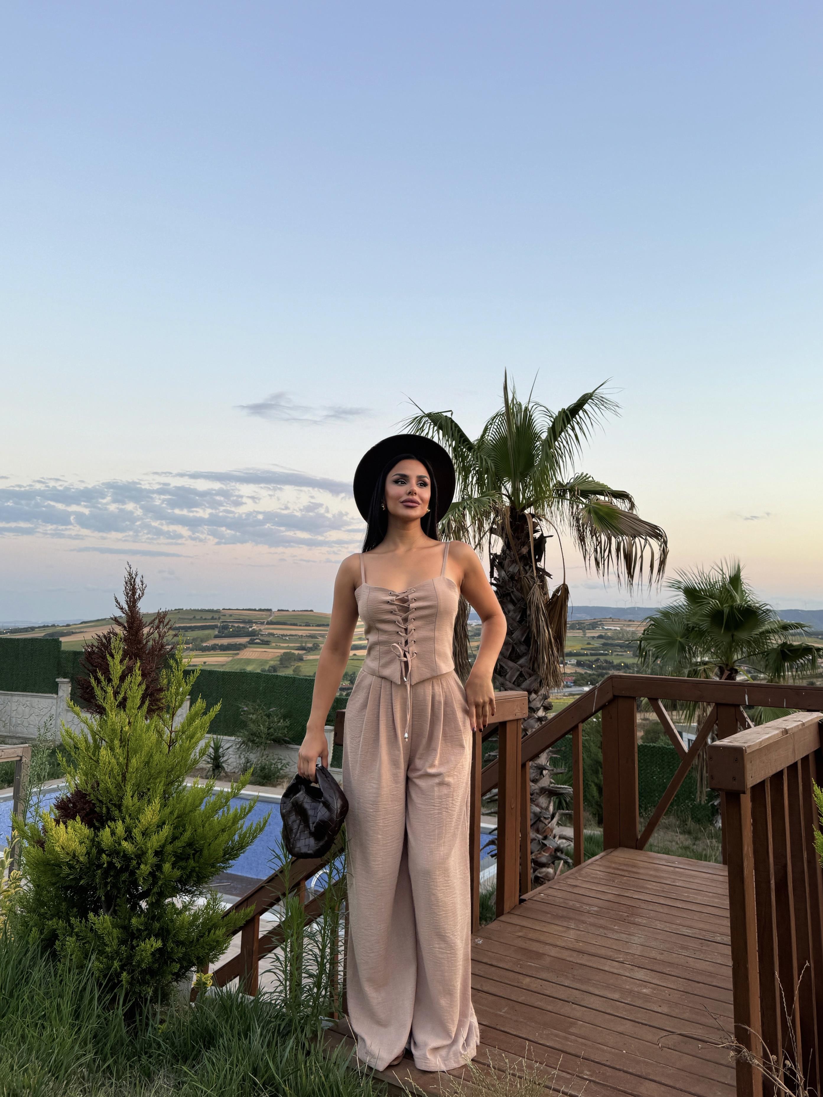 Mekenzi Crop Takım Sütlü Kahve
