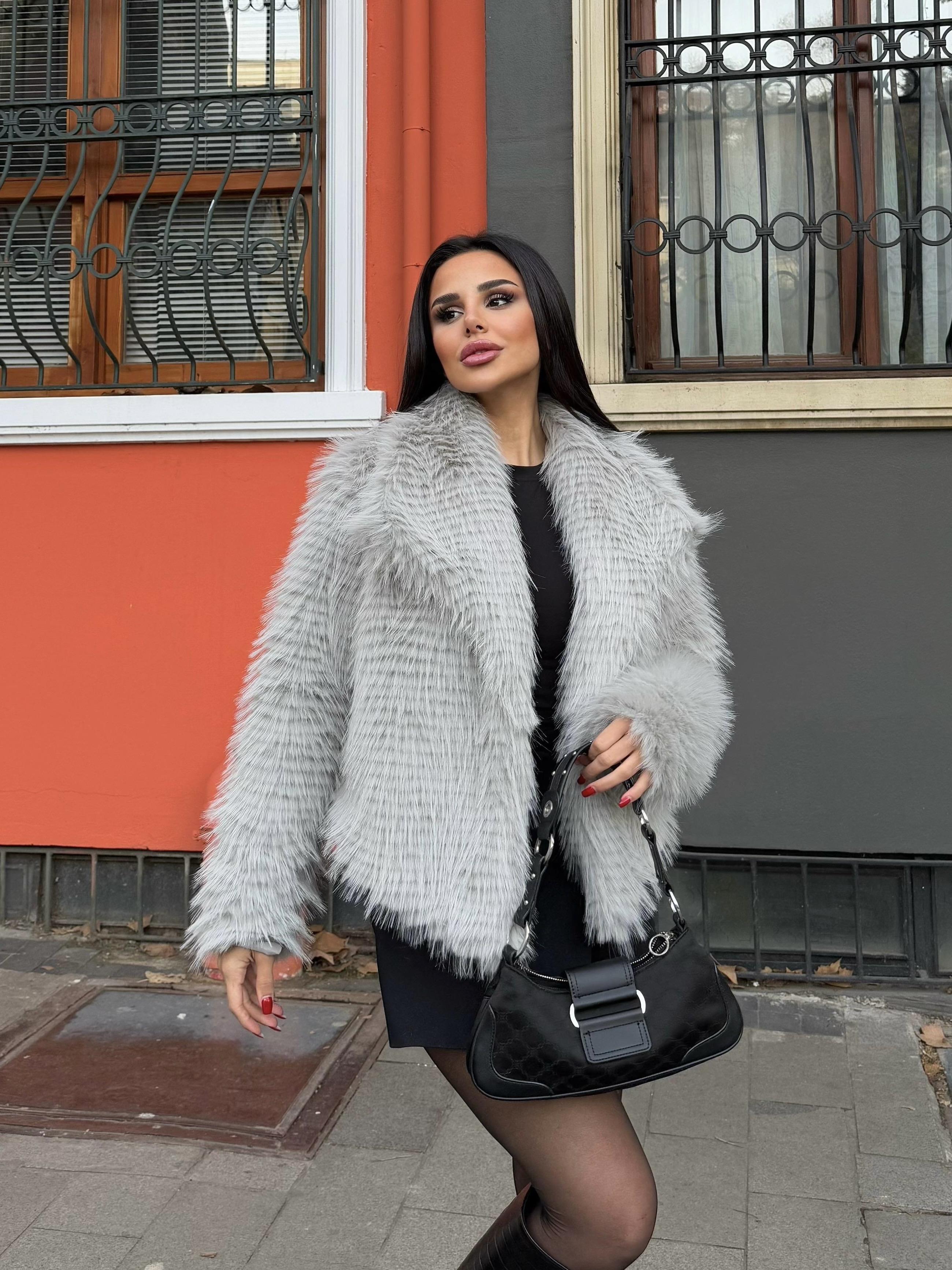 Safir Kat Kat Modelli Kürk Açık Gri