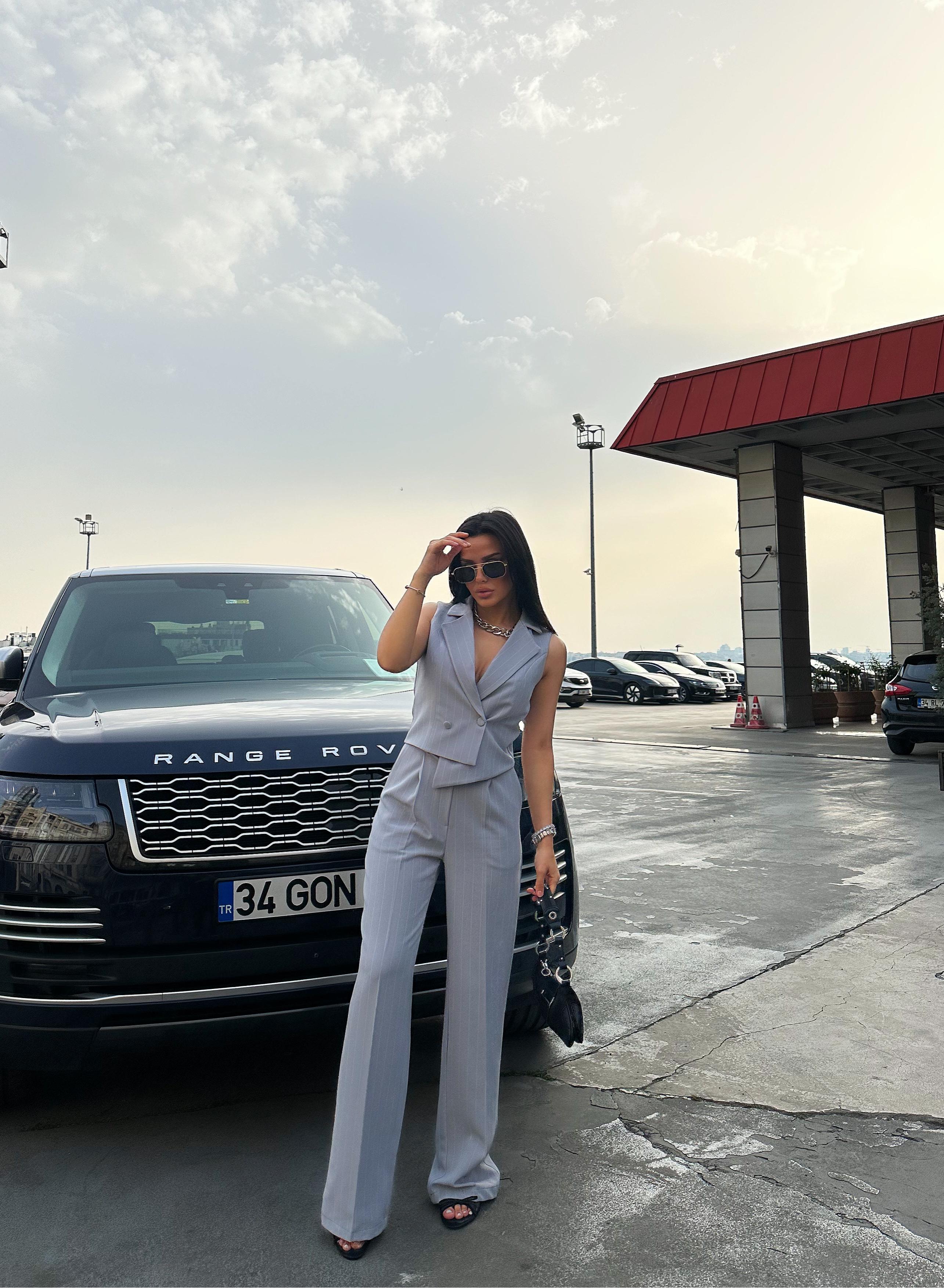 Talya Yelekli İkili Takım Gri Cizgili · 3