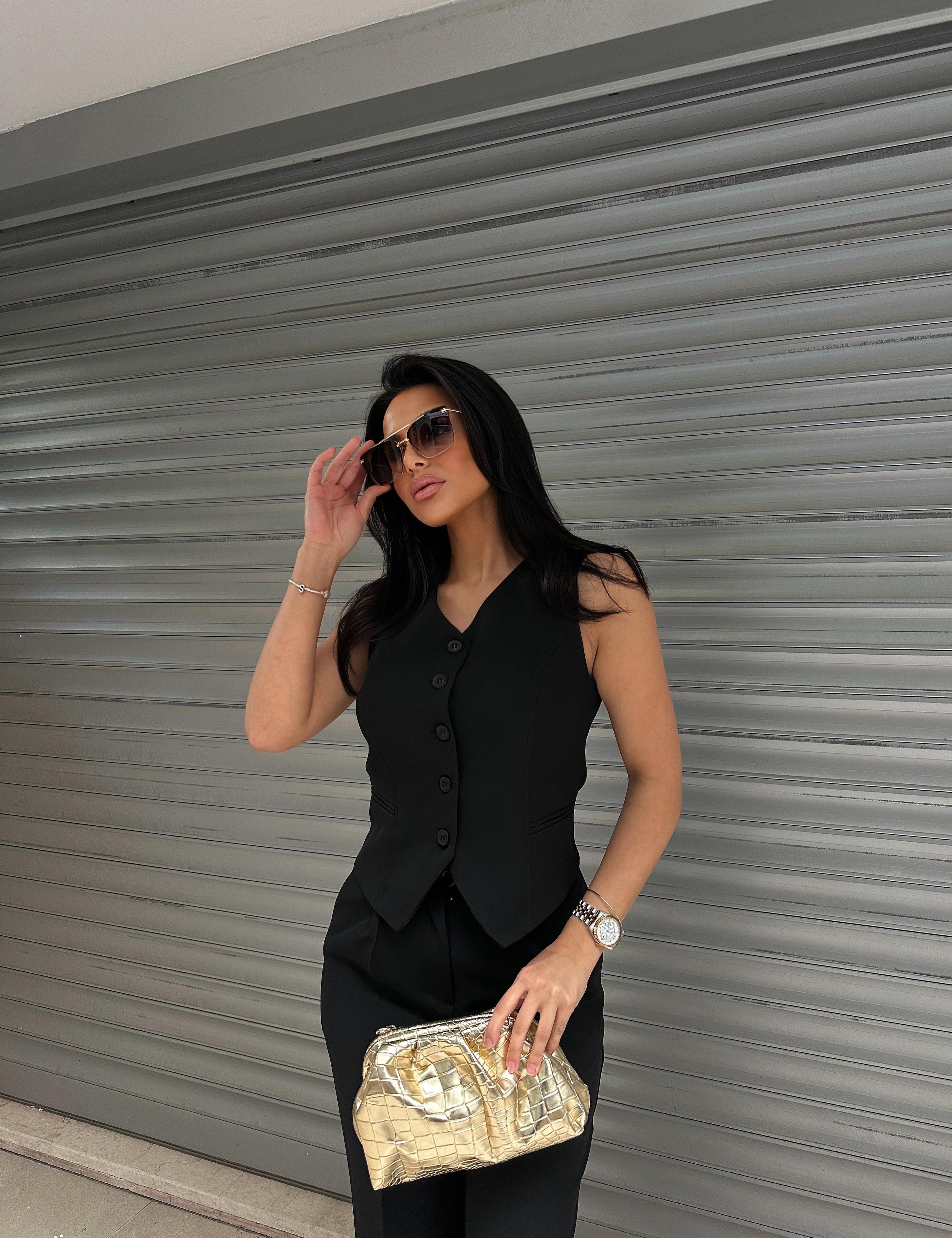 Zarina Kolsuz Yelek Siyah · 3