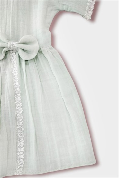 1-5 Yaş Kız Çocuk Bebe Yaka Dantelli Müslin Elbise