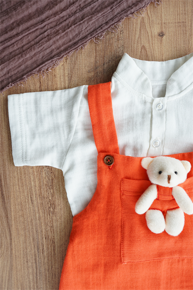 Erkek Bebek Ve Kız Bebek Salopetli Müslin Takım