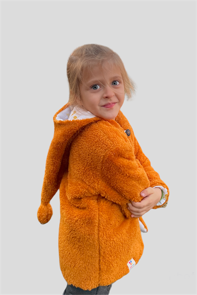 Peluş Kız Çocuk Tarçın Uzun Ponponlu Şapkalı Mont