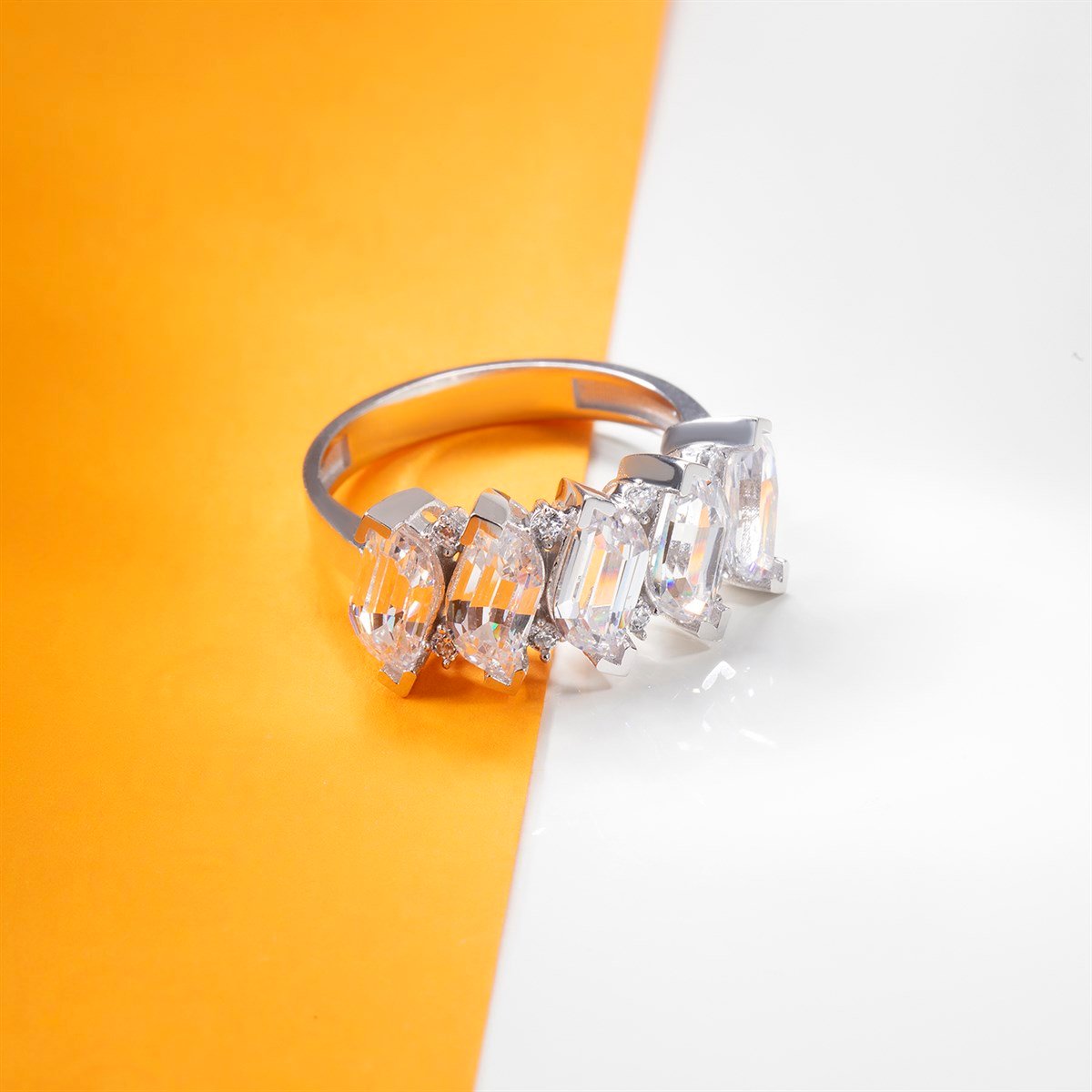 14 Ayar Altın Beştaş Alyans Yüzük 