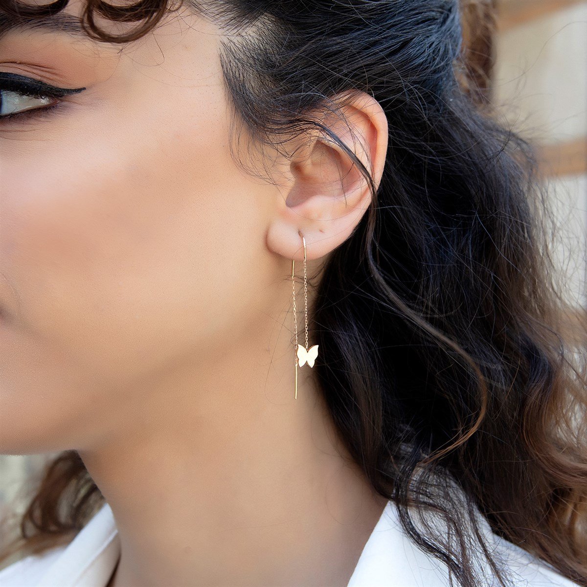 14 Ayar Altın Delgada Kelebek Küpe 