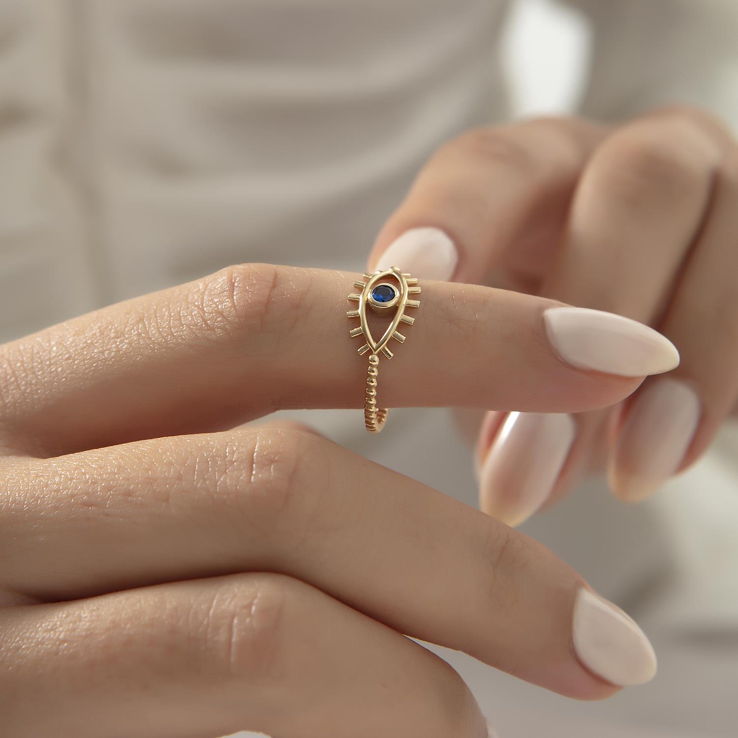 14 Ayar Altın Göz Yüzük 