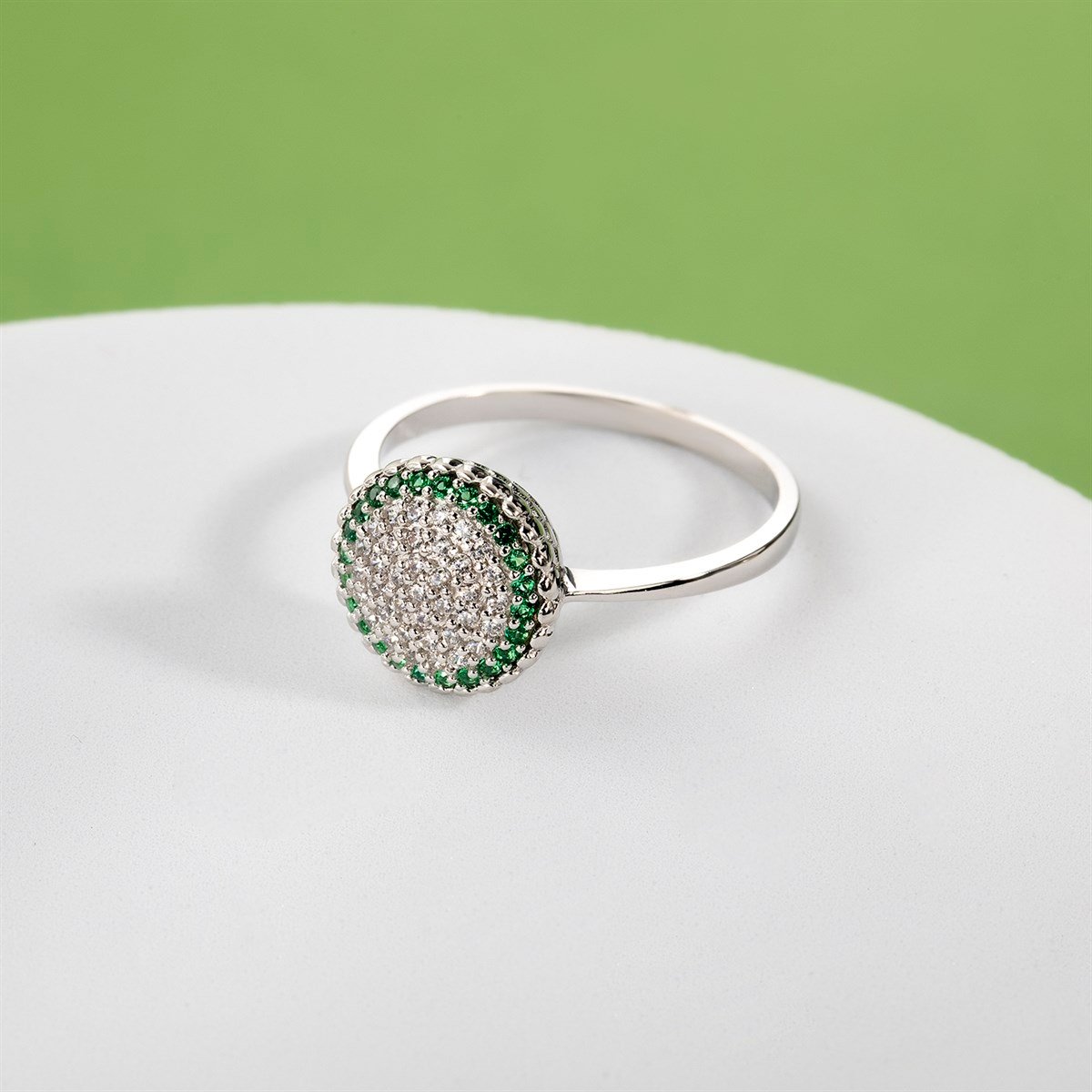 14 Ayar Altın Yeşil Yüzük 