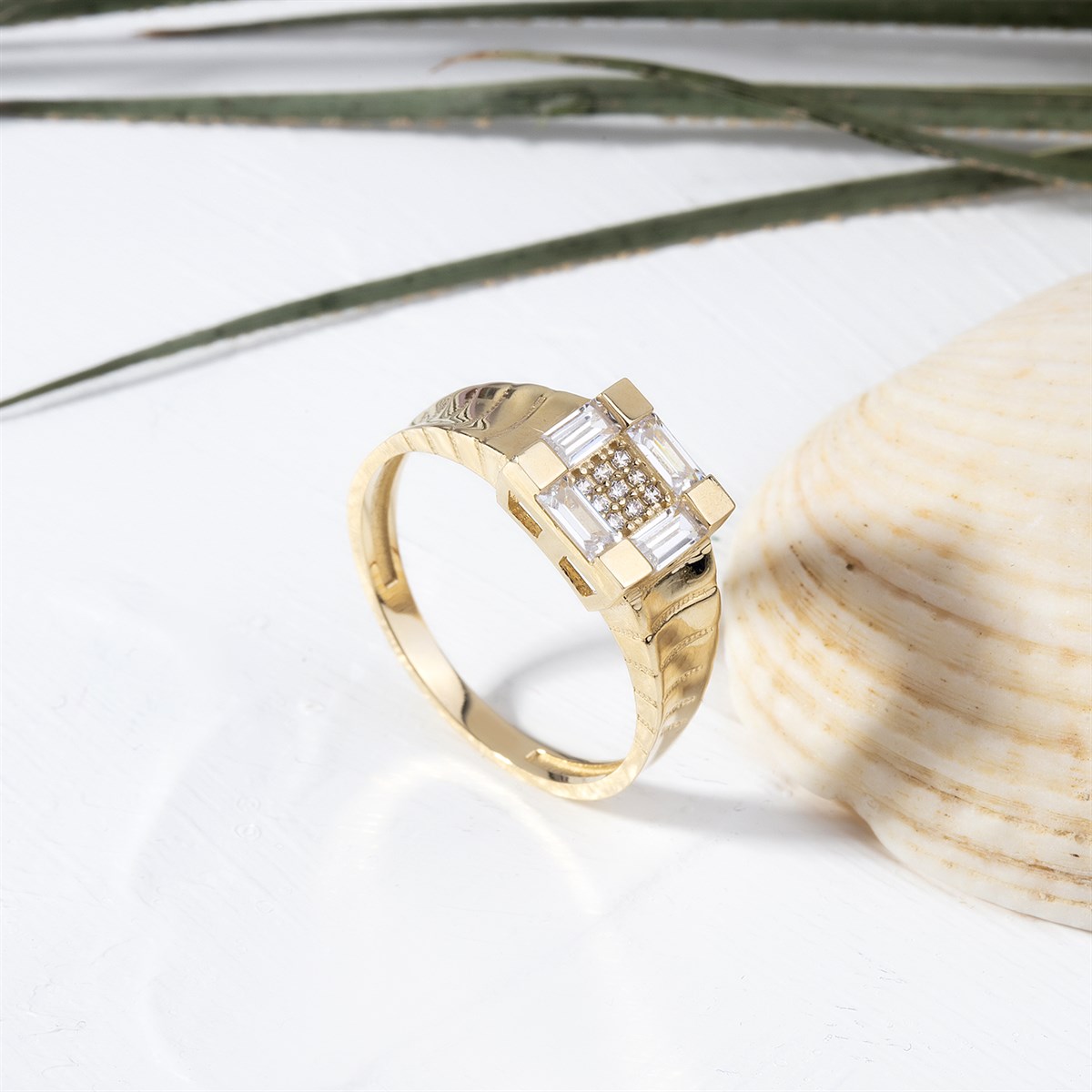 14 Ayar Altın Yüzük 