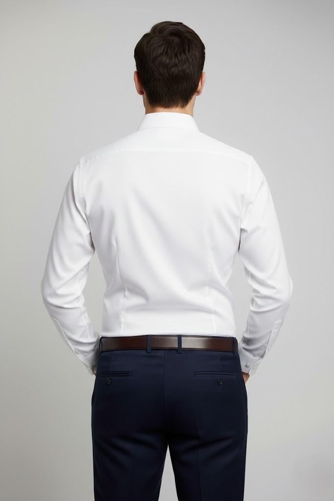 BEYAZ Comfort Fit Uzun Kol Gömlek