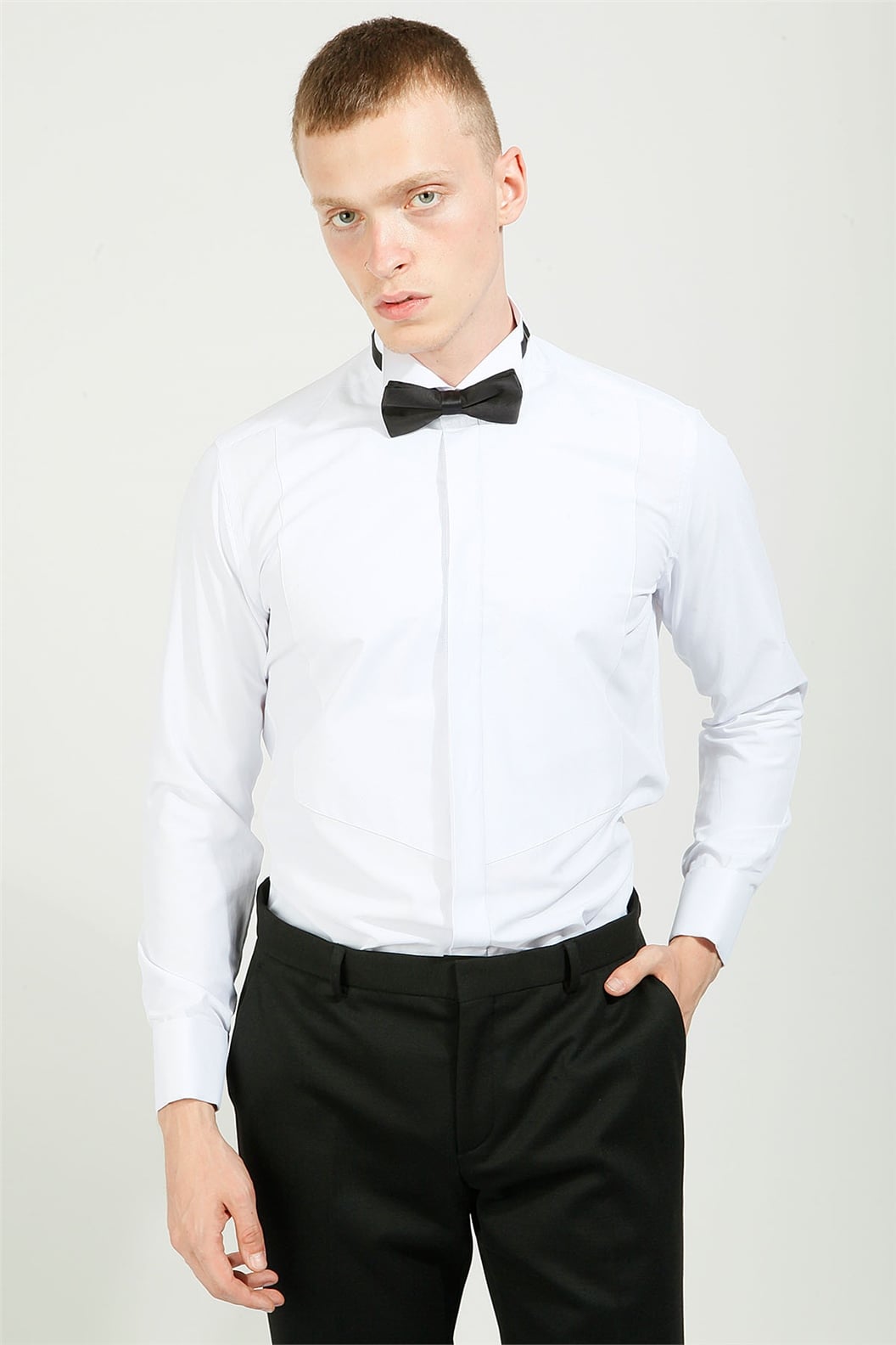 BEYAZ Slim Fit Uzun Kol Gömlek