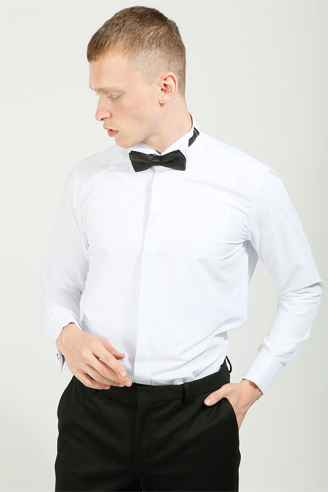BEYAZ Slim Fit Uzun Kol Gömlek